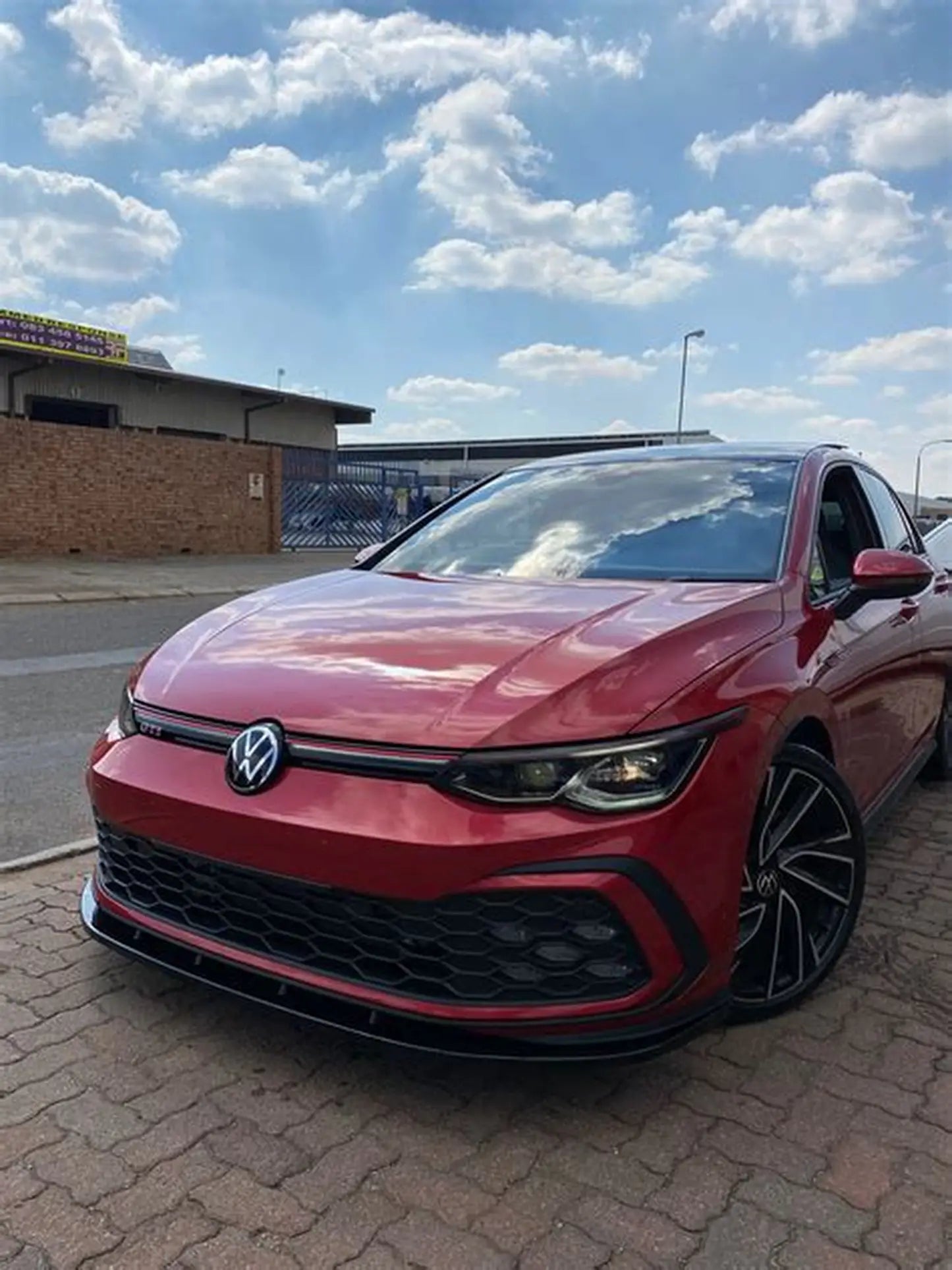 VW Golf 8 GTi Bodykit Special ( Front Lip & Rear Wing )