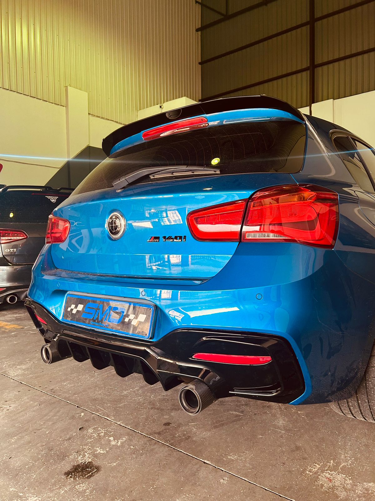 BMW Gloss Black Rear Model Badge for BMW 1 Series M140i (F20 F21)