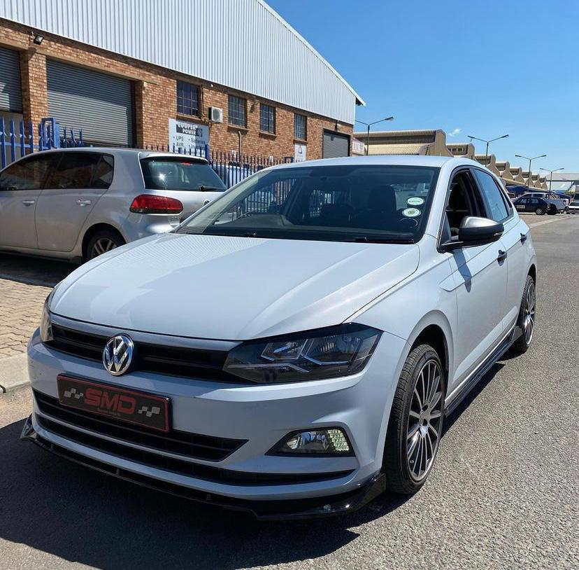 VW Polo AW TSI R-Line Side Skirts – SPORTMAX DESIGN SA