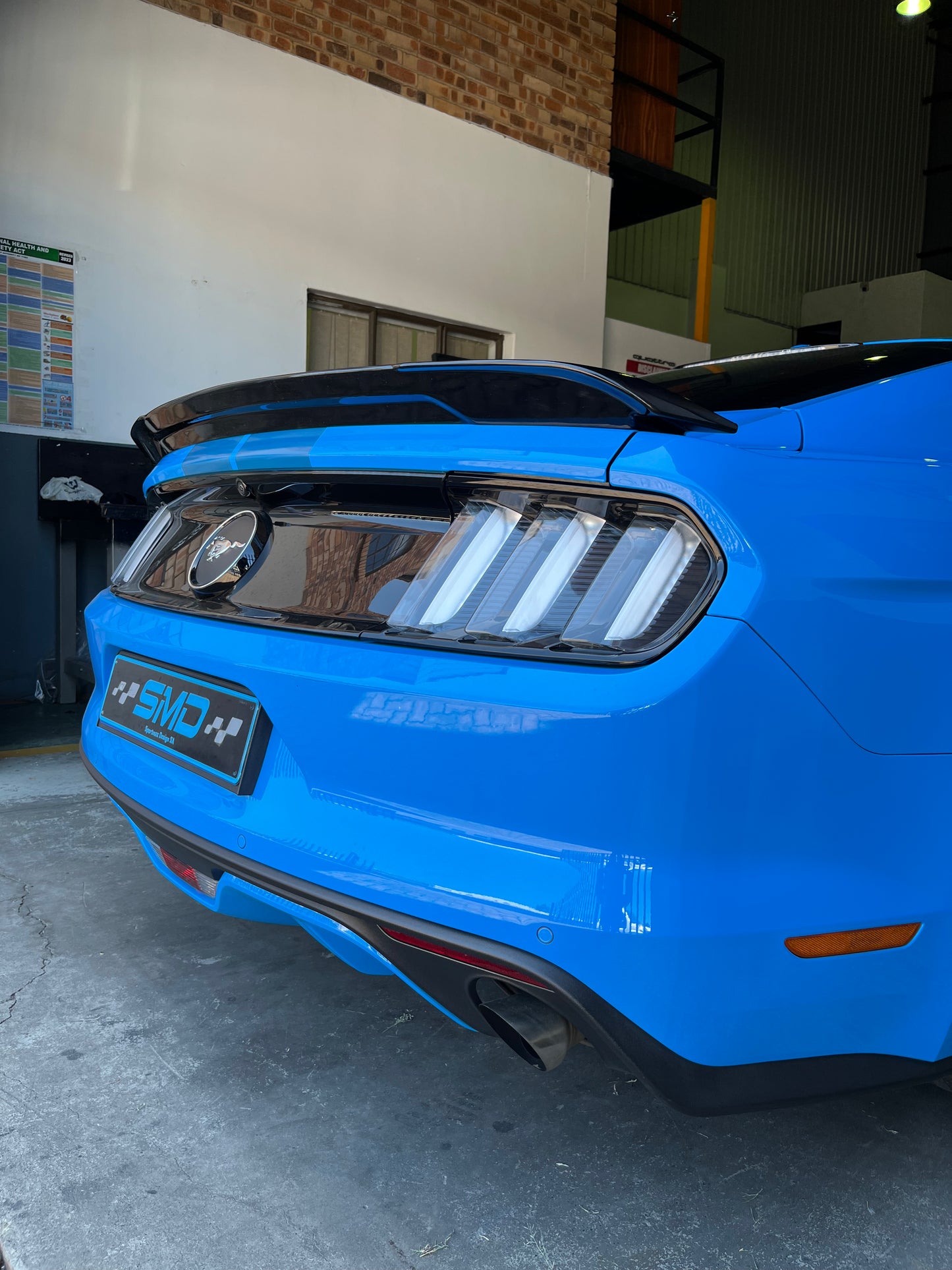 Ford Mustang 15-21 GT Boot Spoiler Gloss Black