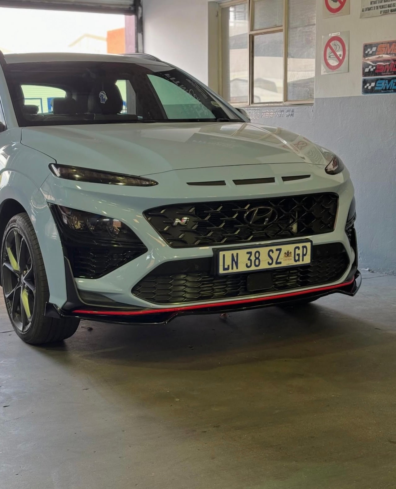 Hyundai Kona Gloss Black 3  Piece Front Lip