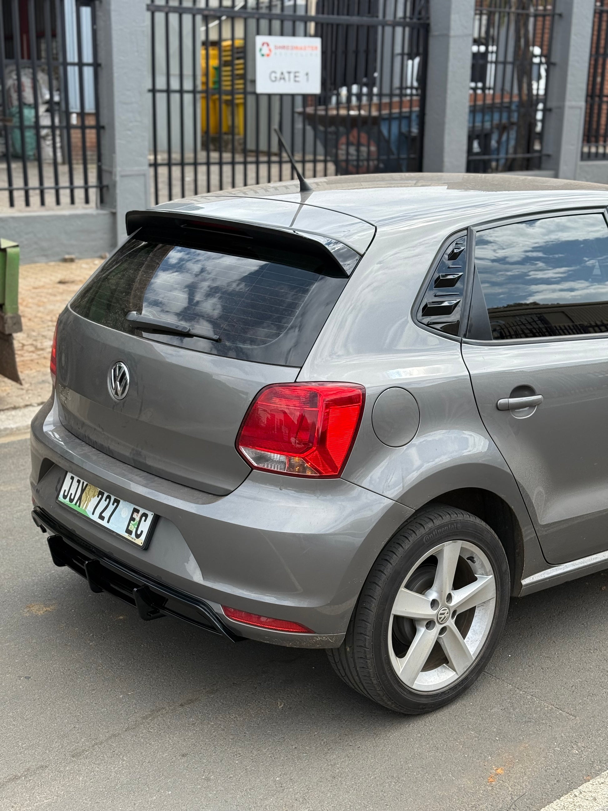 VW Polo 6 Tsi/Vivo Rear Add-On Diffuser – SPORTMAX DESIGN SA