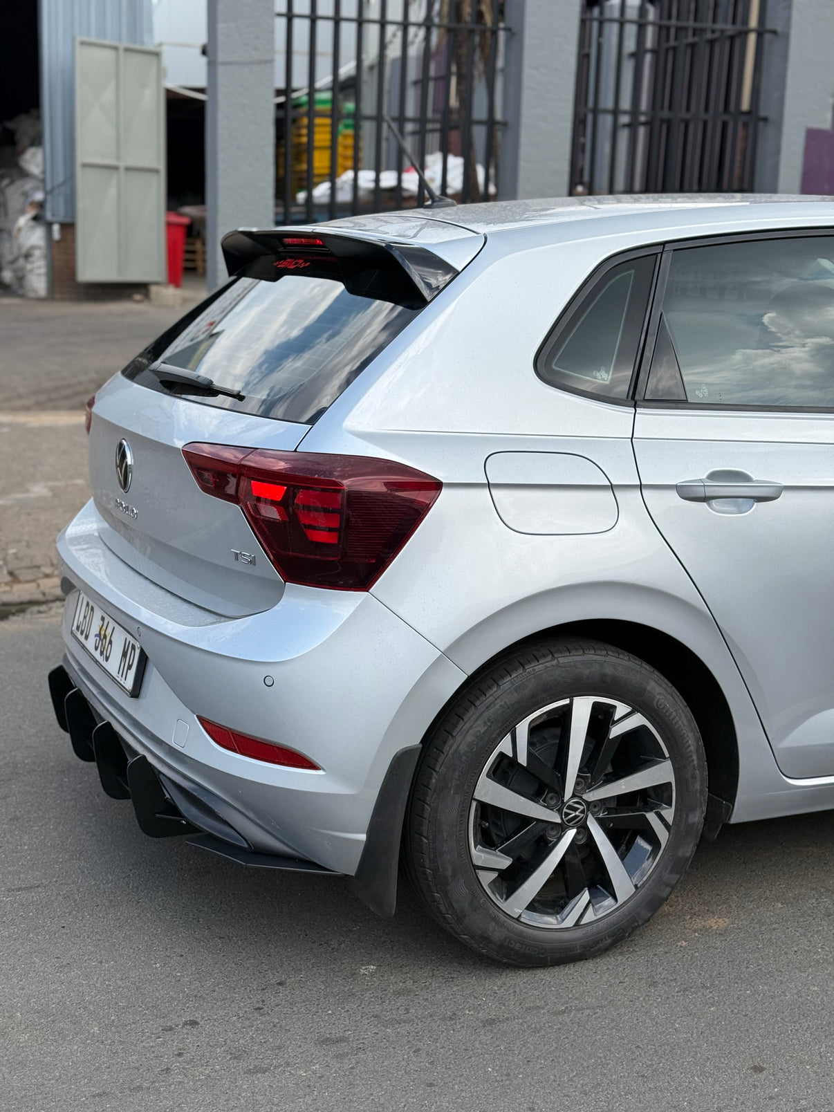 VW Polo Life/ TSi Rear Add-On Diffuser – SPORTMAX DESIGN SA