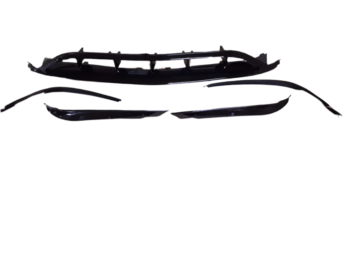 Mercedes-Benz A-Class W176 Gloss Black Front Lip