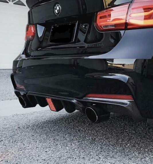 BMW F30 Diffuser with Light 4 Pipe